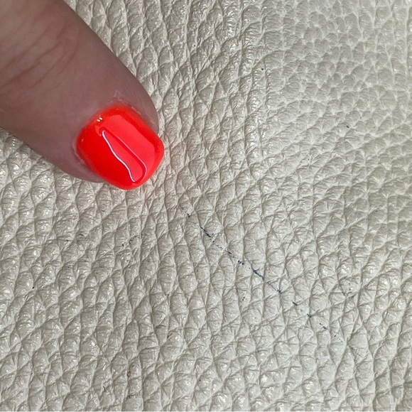 Doony & Bourke Cream and Brown Hobo Bag  shoulder purse. Pre-owned. Has wear. - Picture 12 of 15